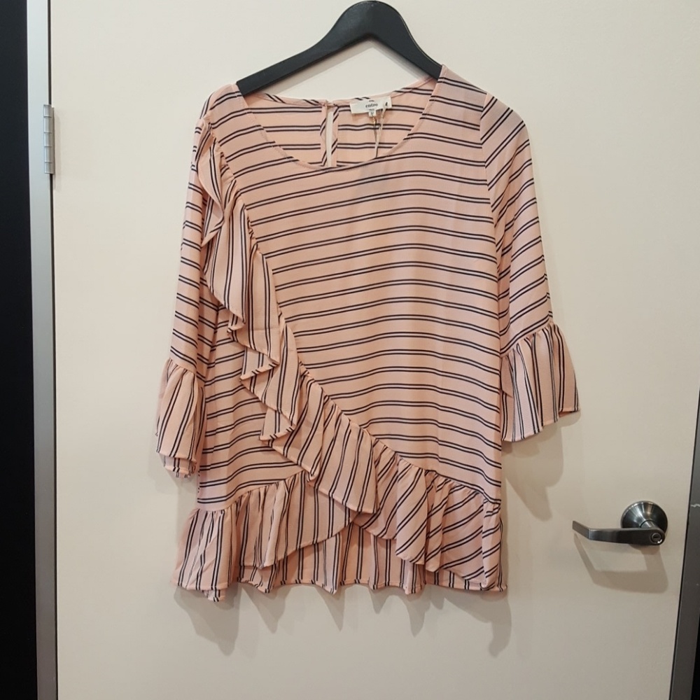 Ruffle top